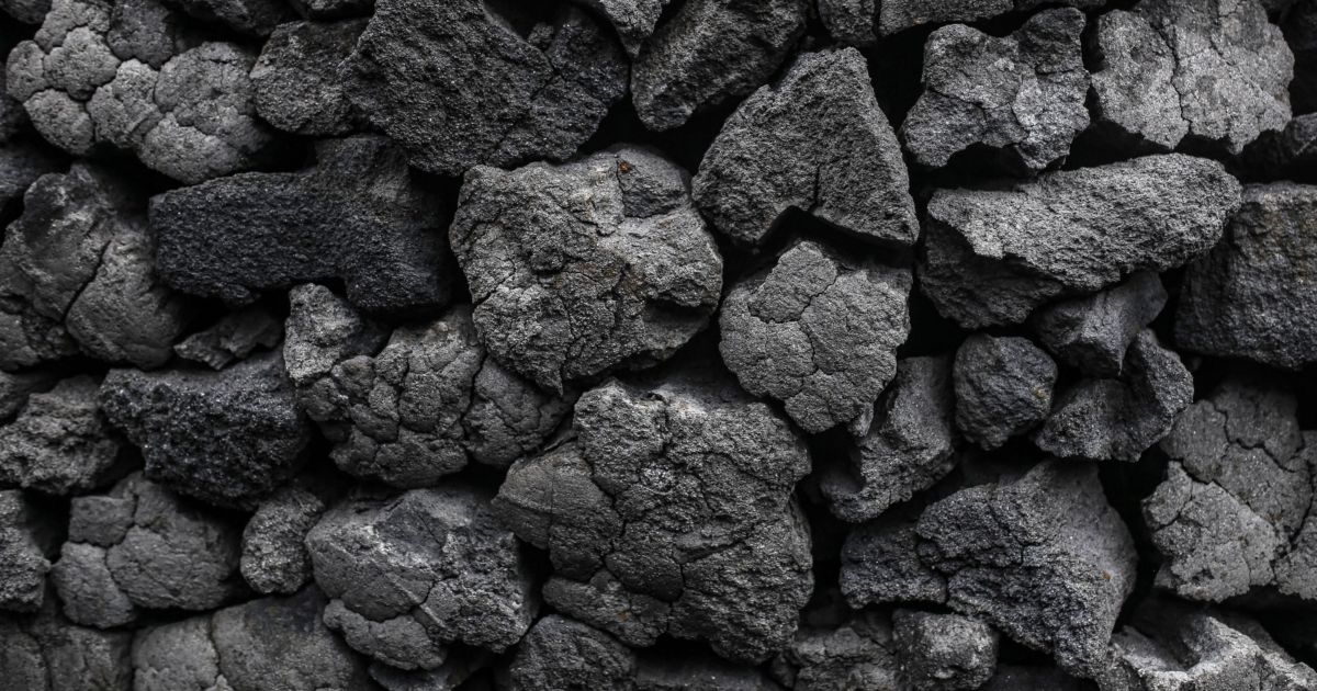 As coal stocks shrink, India faces growing energy shortage crisis | Business and Economy News