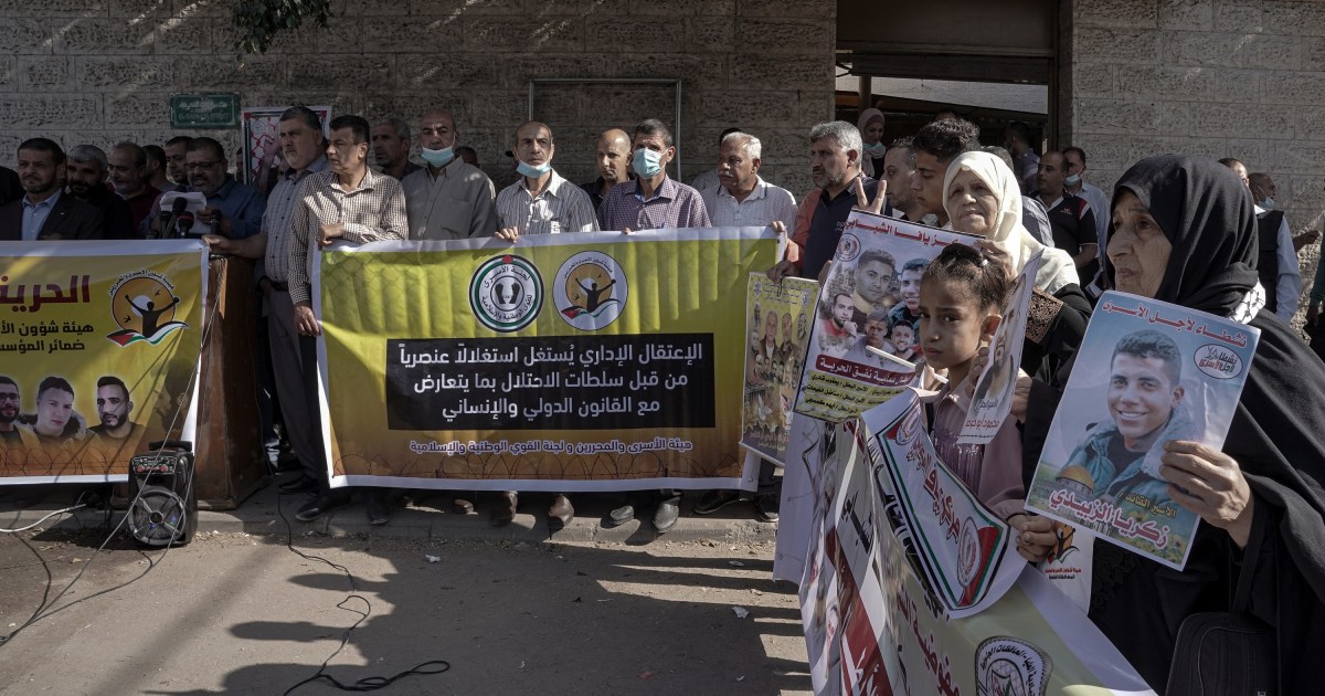 Palestinians in Gaza call to save seven hunger-striking prisoners | Israel-Palestine conflict News