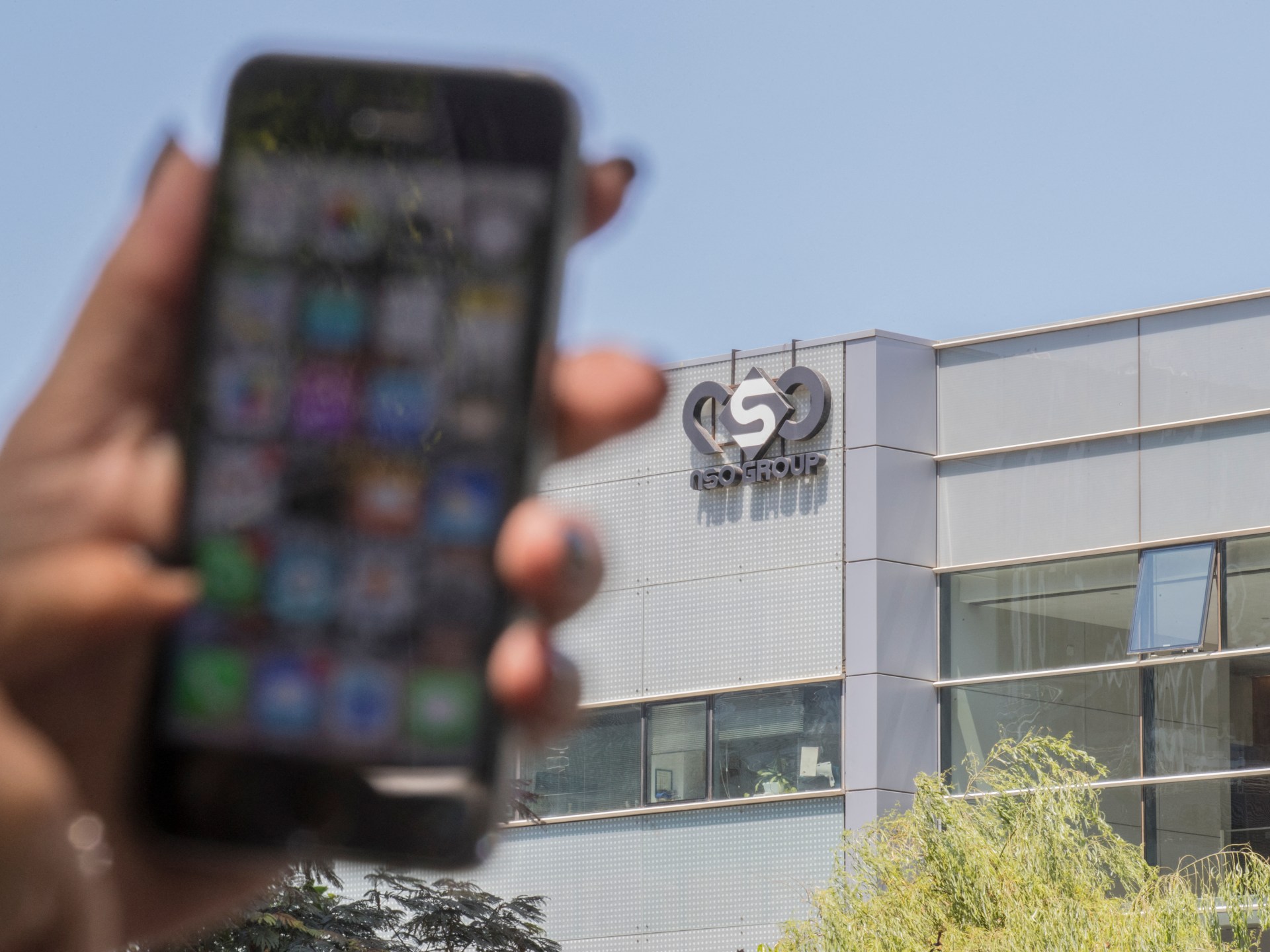 Spyware perusahaan Israel NSO meretas iPhone lagi: Laporan |  Berita Keamanan Cyber
