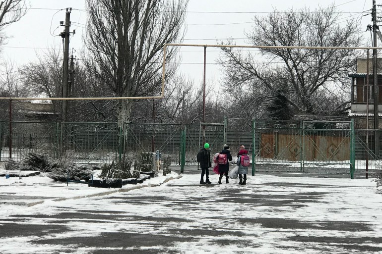 School children in Marinca leave school to go home