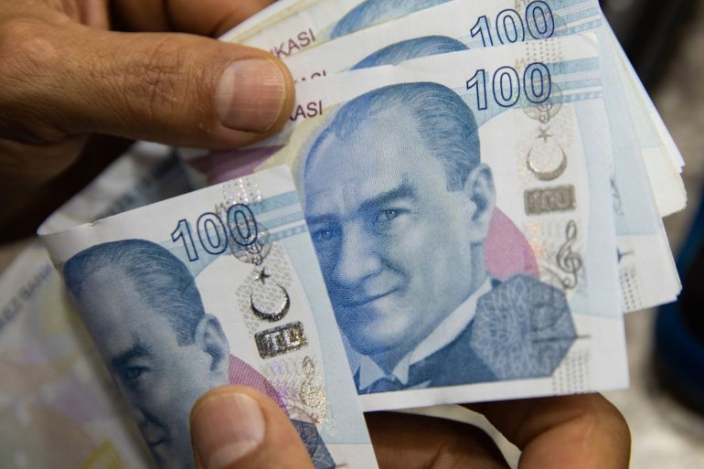 Mystery surrounds end-of-year windfall for Turkey's central bank |  Financial Markets News | Al Jazeera