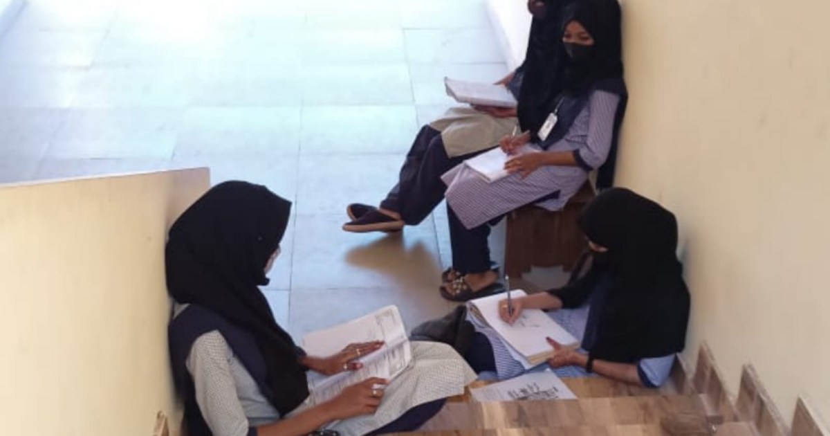 Muslim girls wearing Hijab barred from attending classes in India