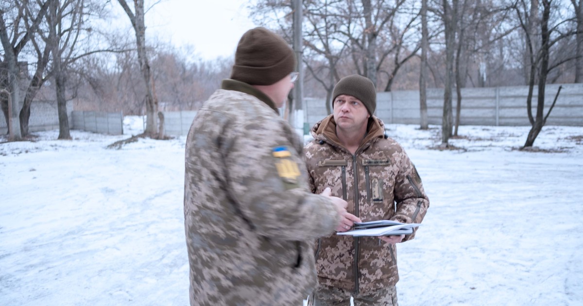 In a Ukrainian city near Russia, a civilian army prepares for war