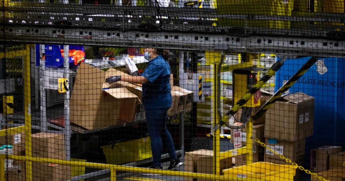 Amazon illegally threatened staff, union board alleges