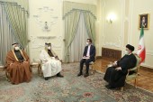 Iranian president Ebrahim Raisi, right, speaks with Qatar&#39;s Deputy Prime Minister and Foreign Minister Mohammed bin Abdulrahman Al Thani, second from left, in Tehran, Iran [EPA-EFE]