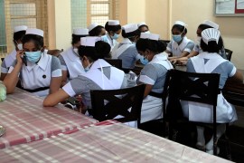Sri Lankan health workers take part in strike