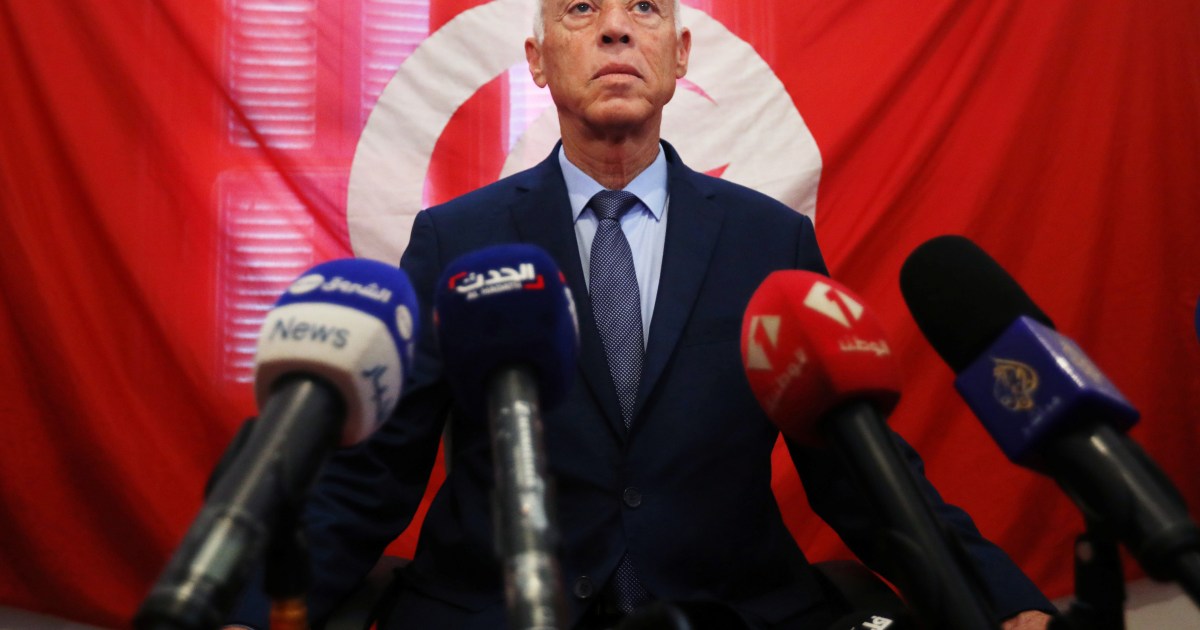 Le président tunisien dissout le parlement et prolonge la prise de pouvoir |  actualité politique