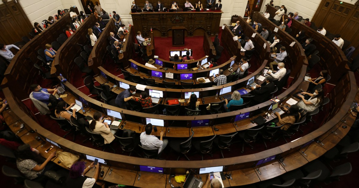La nueva constitución de Chile se finaliza después de un proceso tumultuoso  noticias políticas