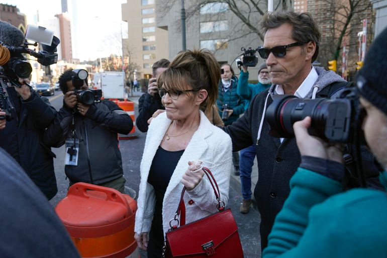 Sarah Palin leaves the courtroom