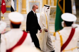 Turkish President Recep Tayyip Erdogan, left, and Abu Dhabi Crown Prince Sheikh Mohammed bin Zayed Al Nahyan