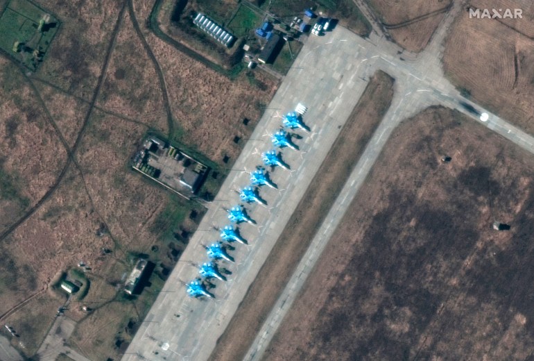 satellite image shows Russian fighter deployment. 