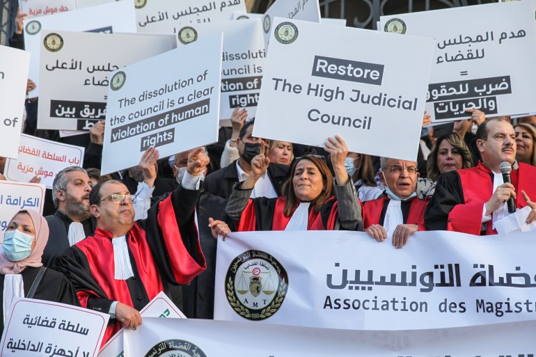 Tunisian judges protesting the actions of President Kais Saeid to disolve the Supreme Judiciary Council