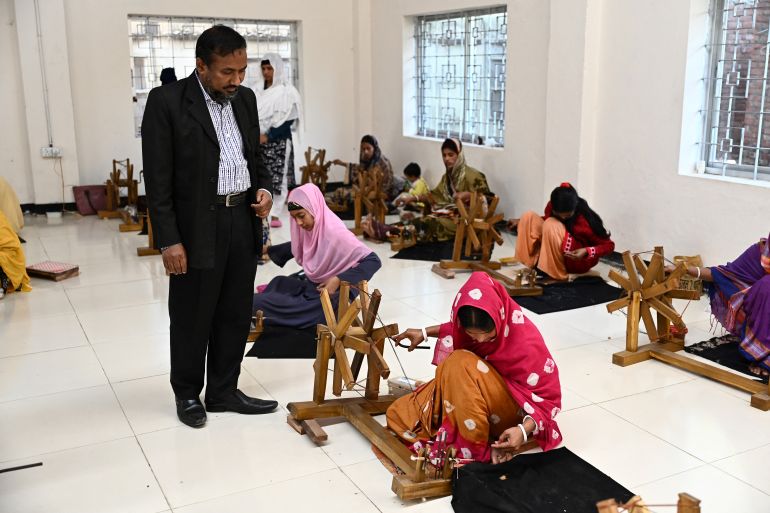 A senior government official helping lead the Dhaka Muslin Revival Project