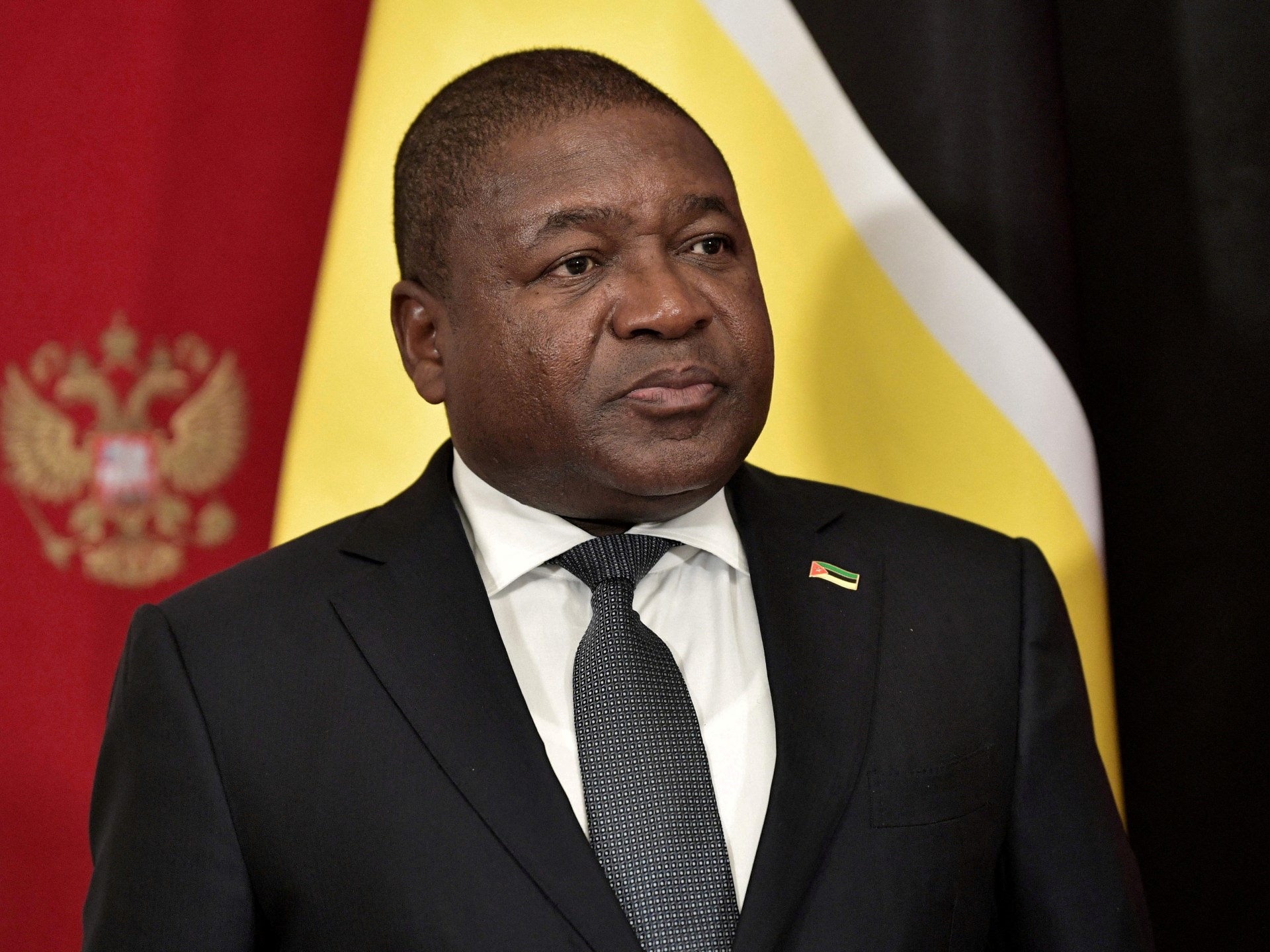 Presiden Mozambik Nyusi Mengklaim Kekebalan dalam Kasus ‘Obligasi Tuna’  Miliar |  Berita