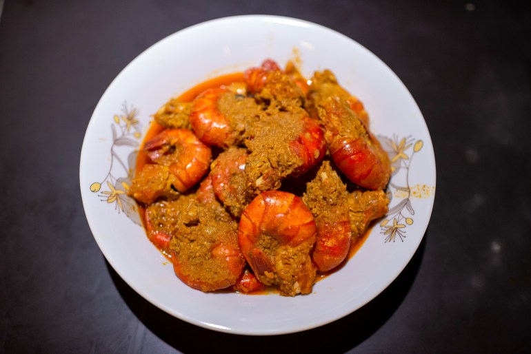 A dish of shrimp curry, or changri malai.