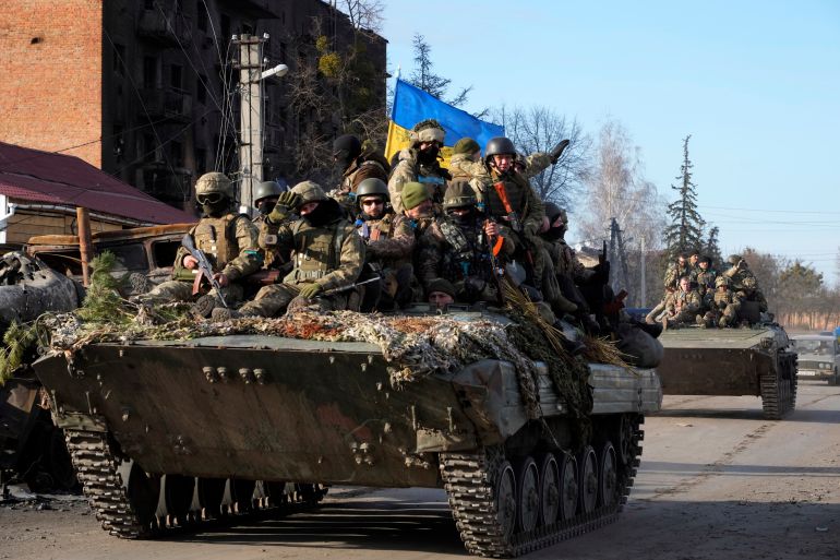 Ukrainian soldiers on tank
