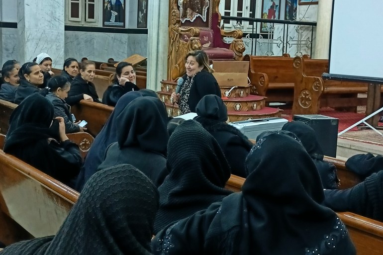 Engy Raafat, founder of You Can, during one of her lectures to a number of women in Assiut’s Virgin Mary Church. Photo credit: You Can.