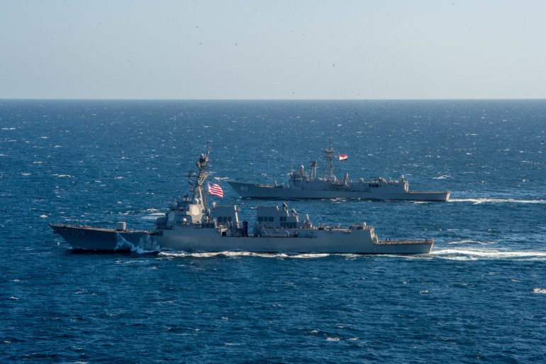 A U.S. Navy guided-missile destroyer USS Jason Dunham (DDG 109) and Egyptian Navy frigate ENS Alexandria (F911) conduct manoeuvring-operation exercises