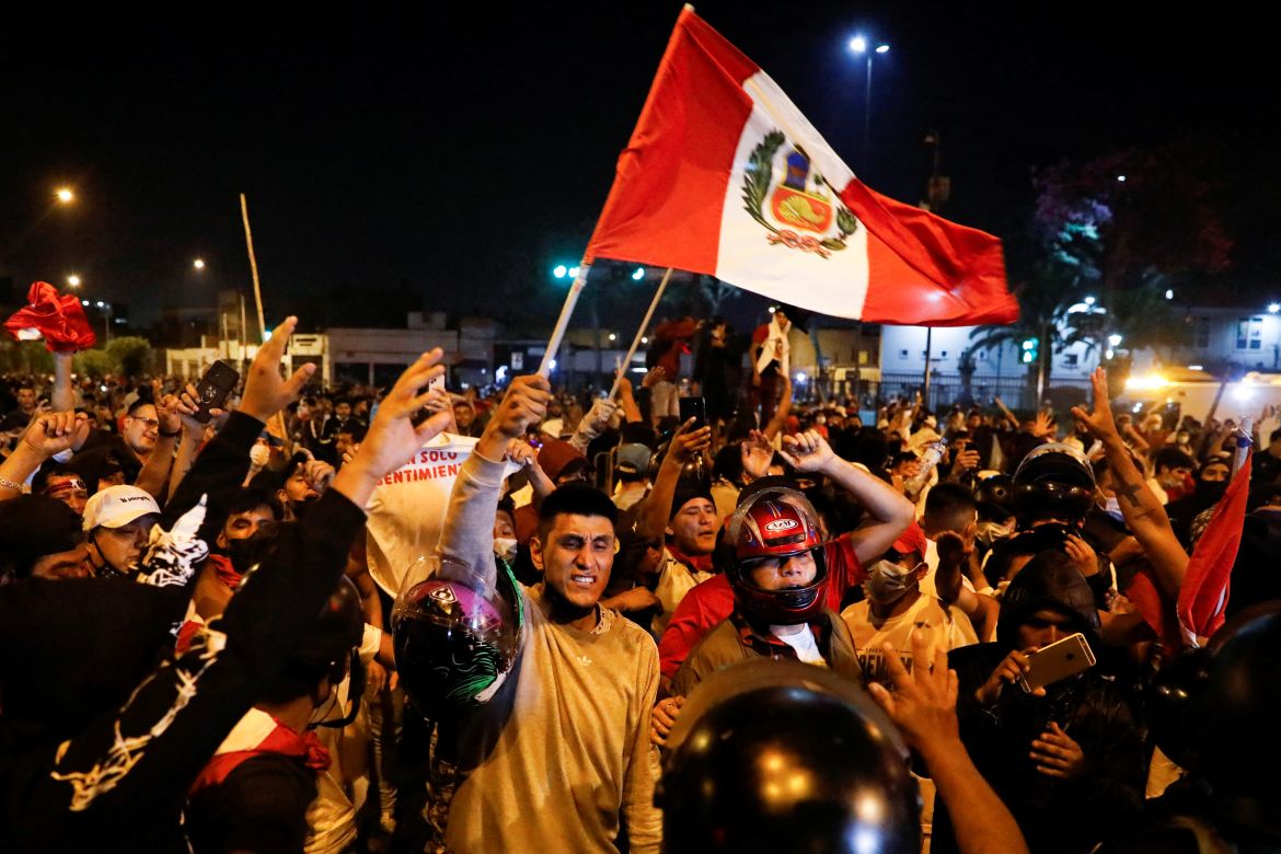 PERU-PROTESTS/CURFEW