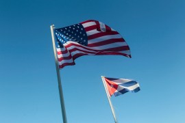 US and Cuba flags