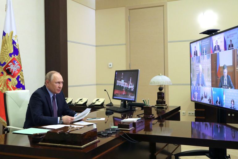 Russia's President Vladimir Putin chairs a meeting on the country's oil and gas industry