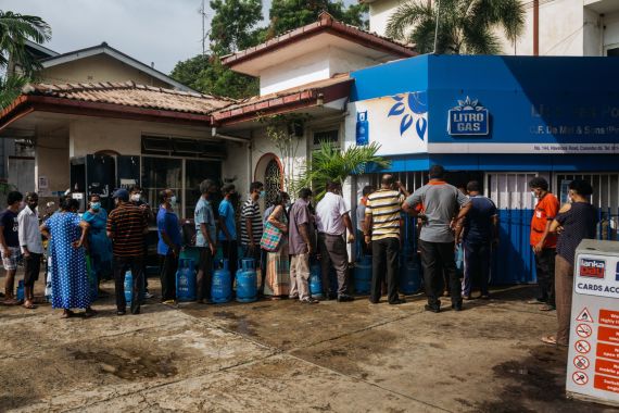 People standing in line for gas in Sri Lanka