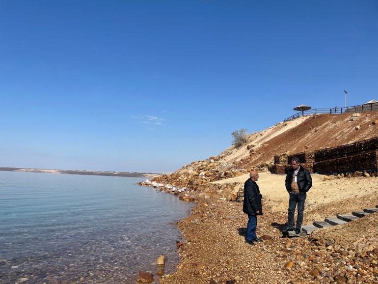 Dead Sea lever decreasing