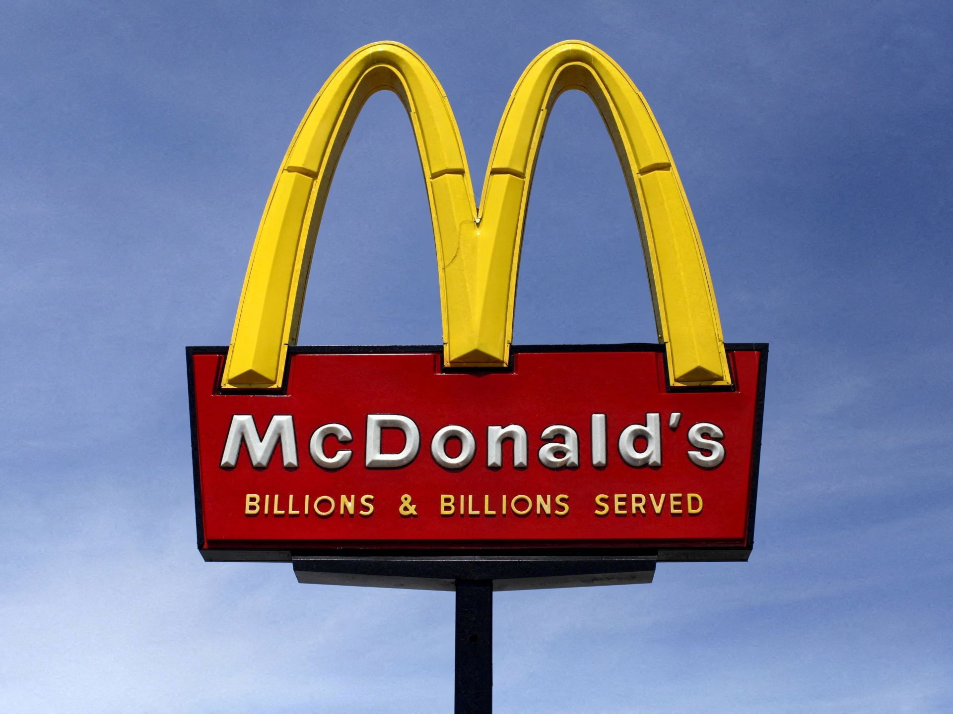 McDonald's membeli 225 restoran waralaba Israel setelah boikot |  Berita perang Israel di Gaza