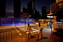 People walk on the streets of Slave Island, amid the country's economic crisis, in Colombo, Sri Lanka