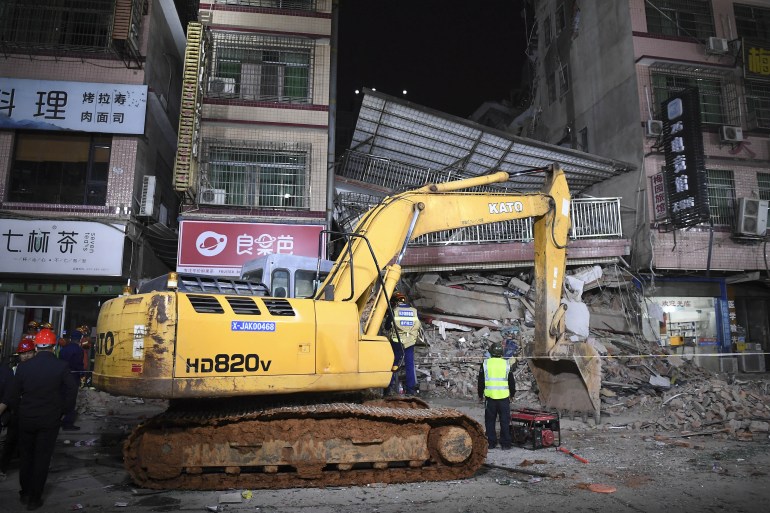 Çin'de bina çökmesi