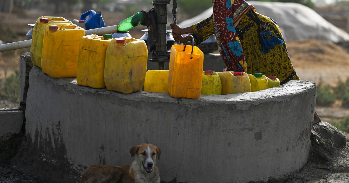 Water crisis, power cuts worsen misery in Pakistan's hottest city - Al Jazeera English
