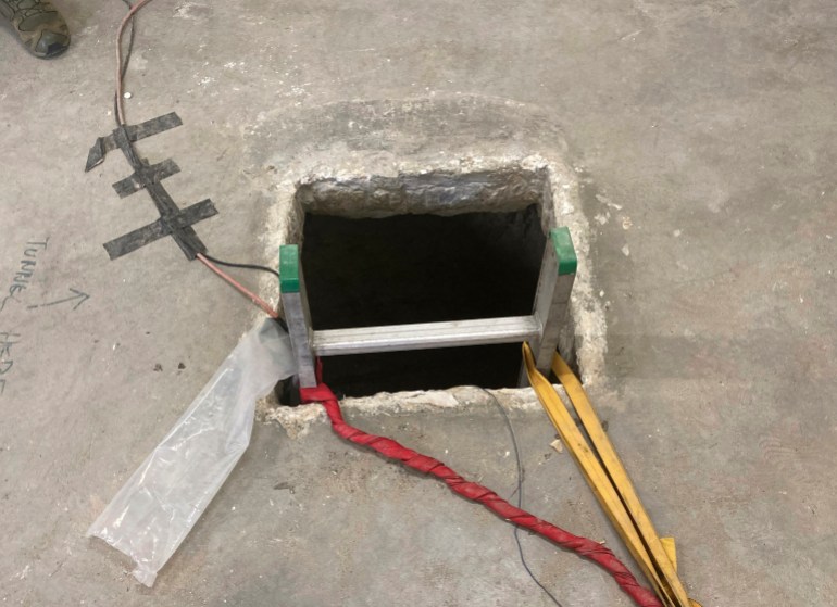 Tunnel hole
