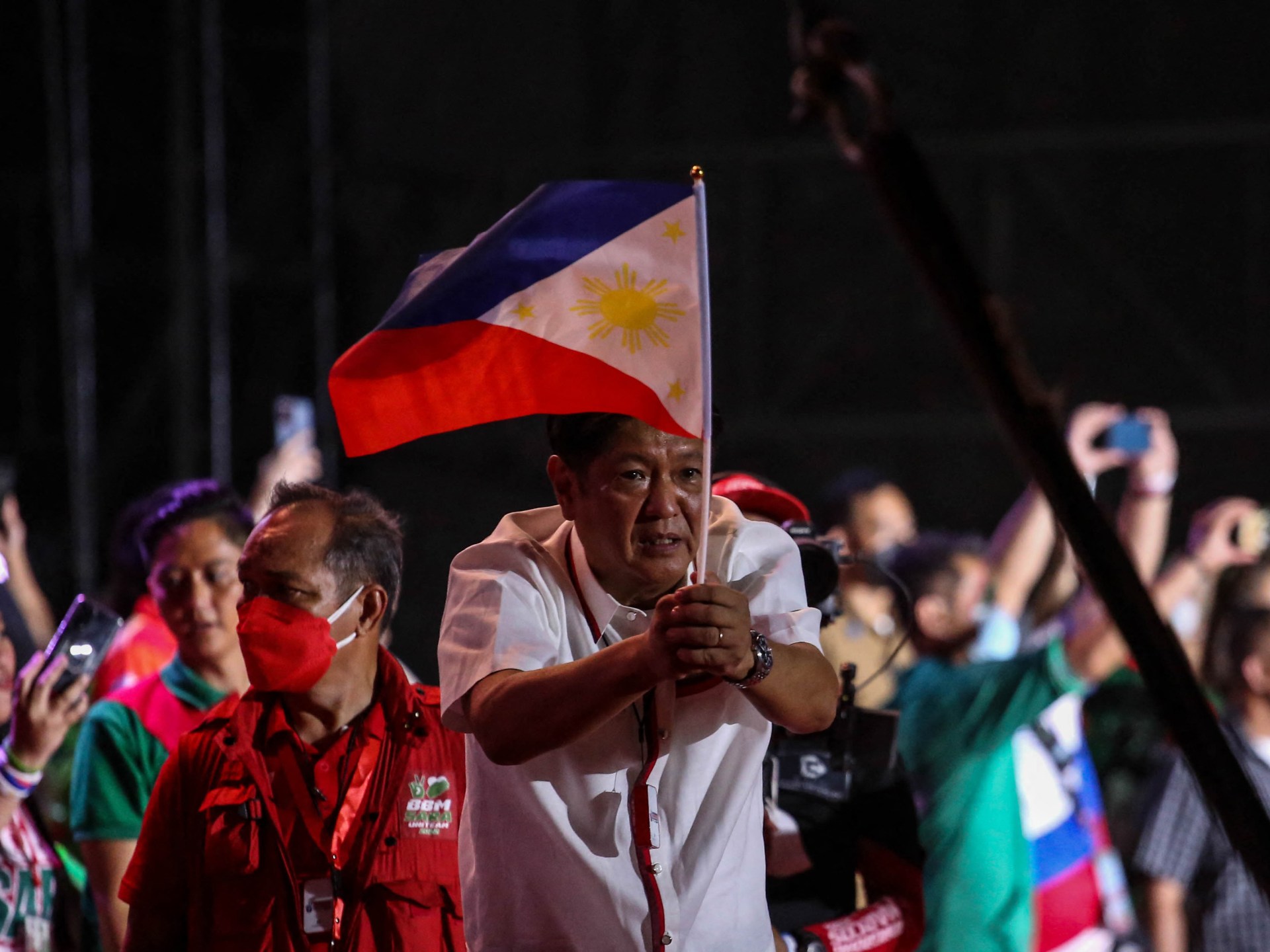 Expected to win. Маркос диктатор Филиппин. Выборы на Филиппинах 2022. Клана Маркосов Филиппины.
