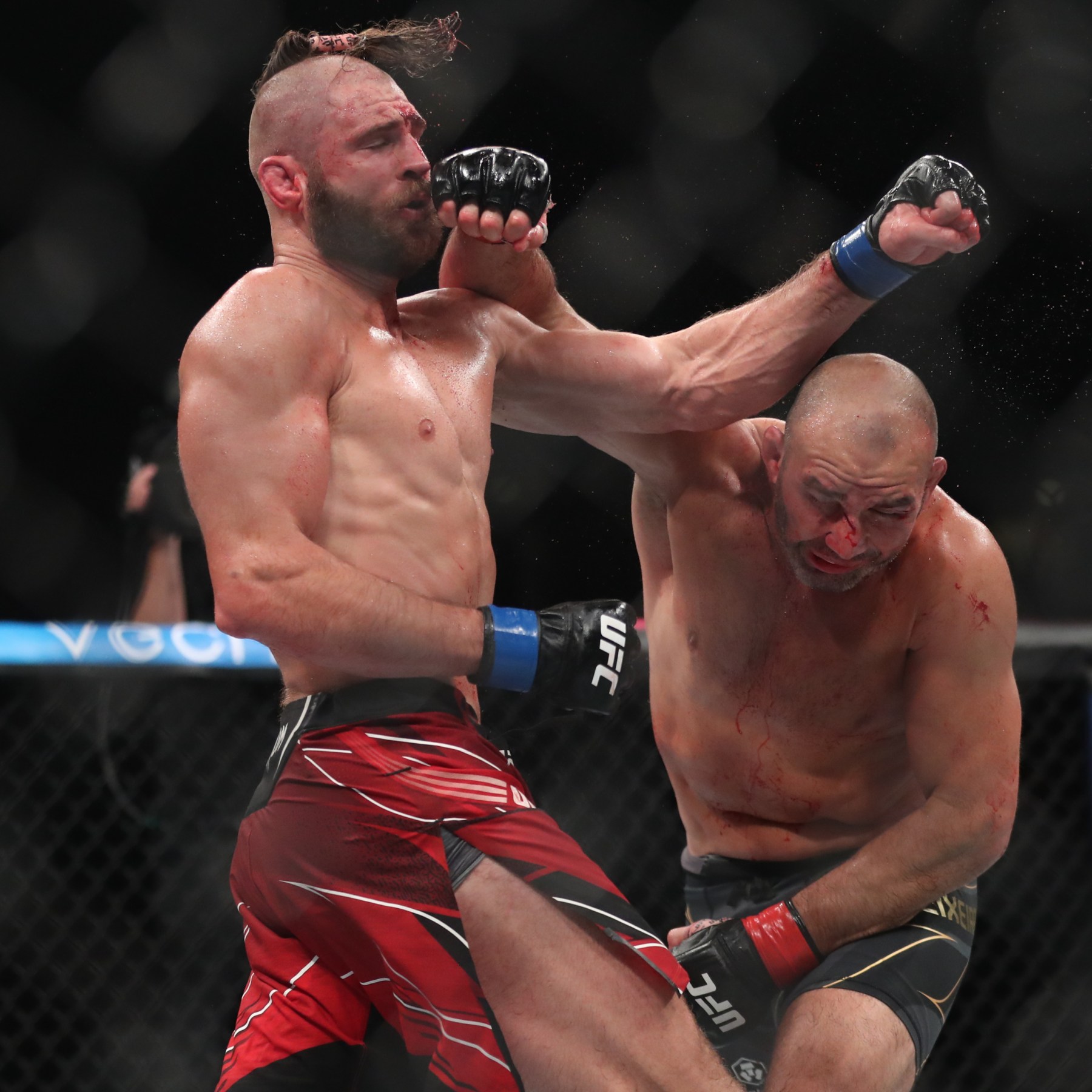Prochazka beats Teixeira to claim UFC 275 light heavyweight title, Sports  News