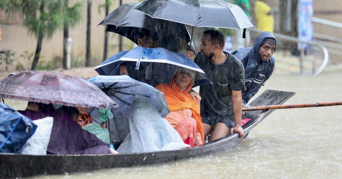 インドバングラデシュの洪水で数十人が死亡し、数百万人が座礁| 洪水ニュース