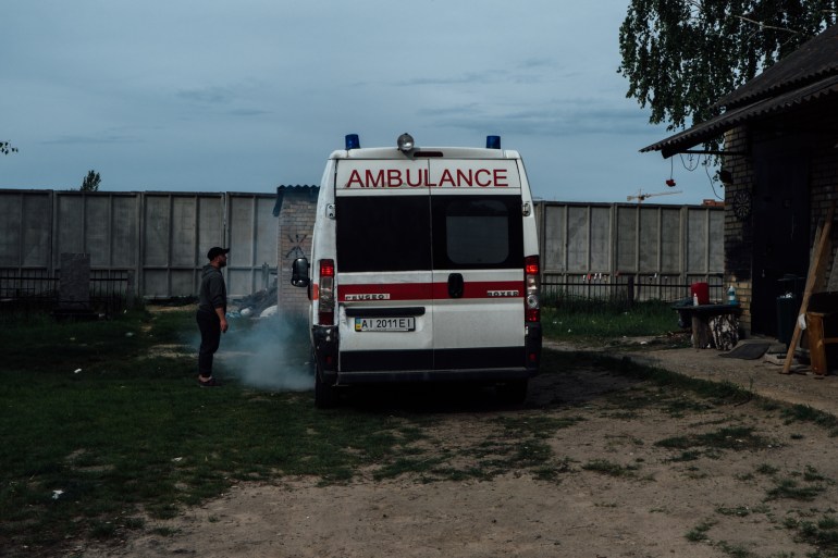 A photo of an ambulance.