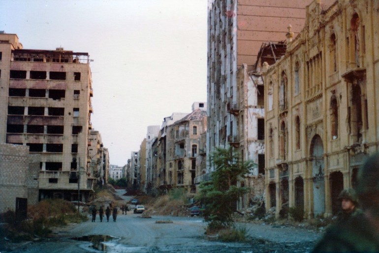 The Green Line separating East/West Beirut, in 1982