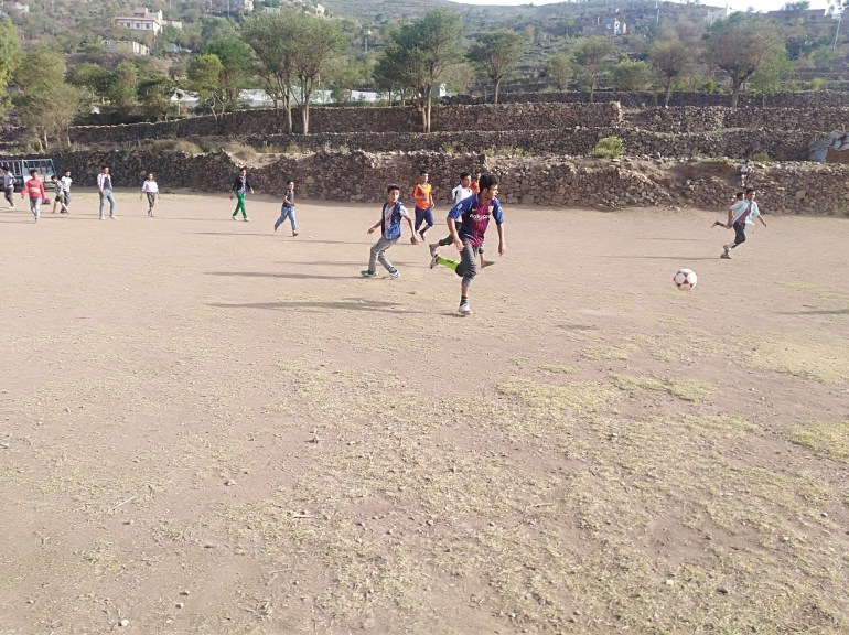 How football is helping Yemenis cope with the prolonged war | Football