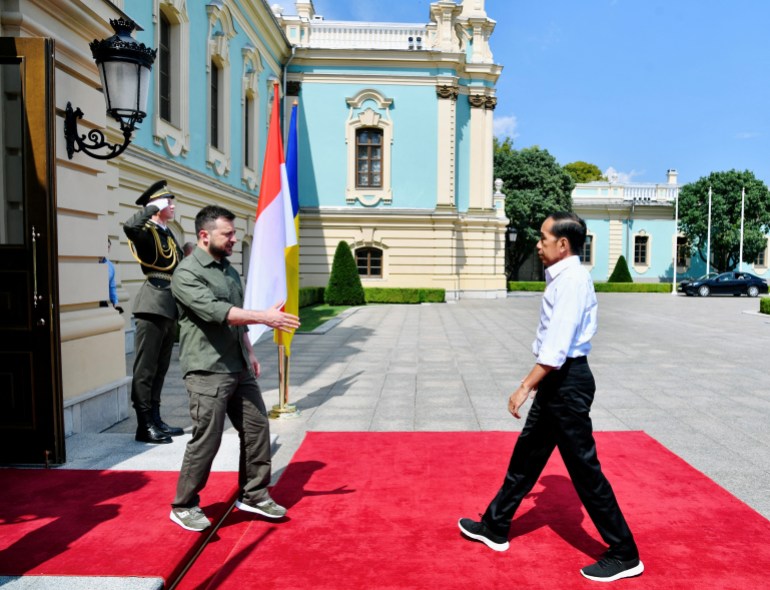 Indonesian President Joko Widodo greeted by Ukrainian President Volodymyr Zelenskiy just outside the entrance to the Presidential Palace in Kiev, Ukraine.