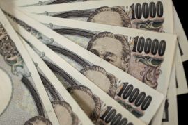 Japanese ichiman-en (10,000 yen) bills.