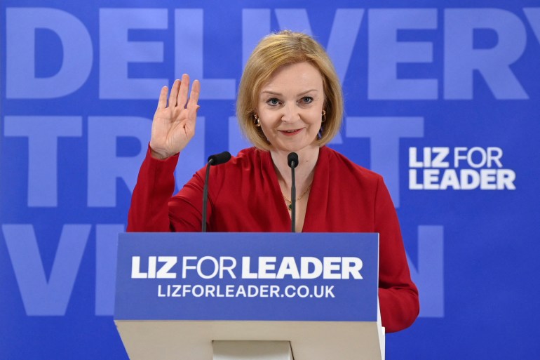 La secrétaire britannique aux Affaires étrangères et candidate à la direction conservatrice Liz Truss prend la parole lors de son événement de lancement de campagne, à Londres.