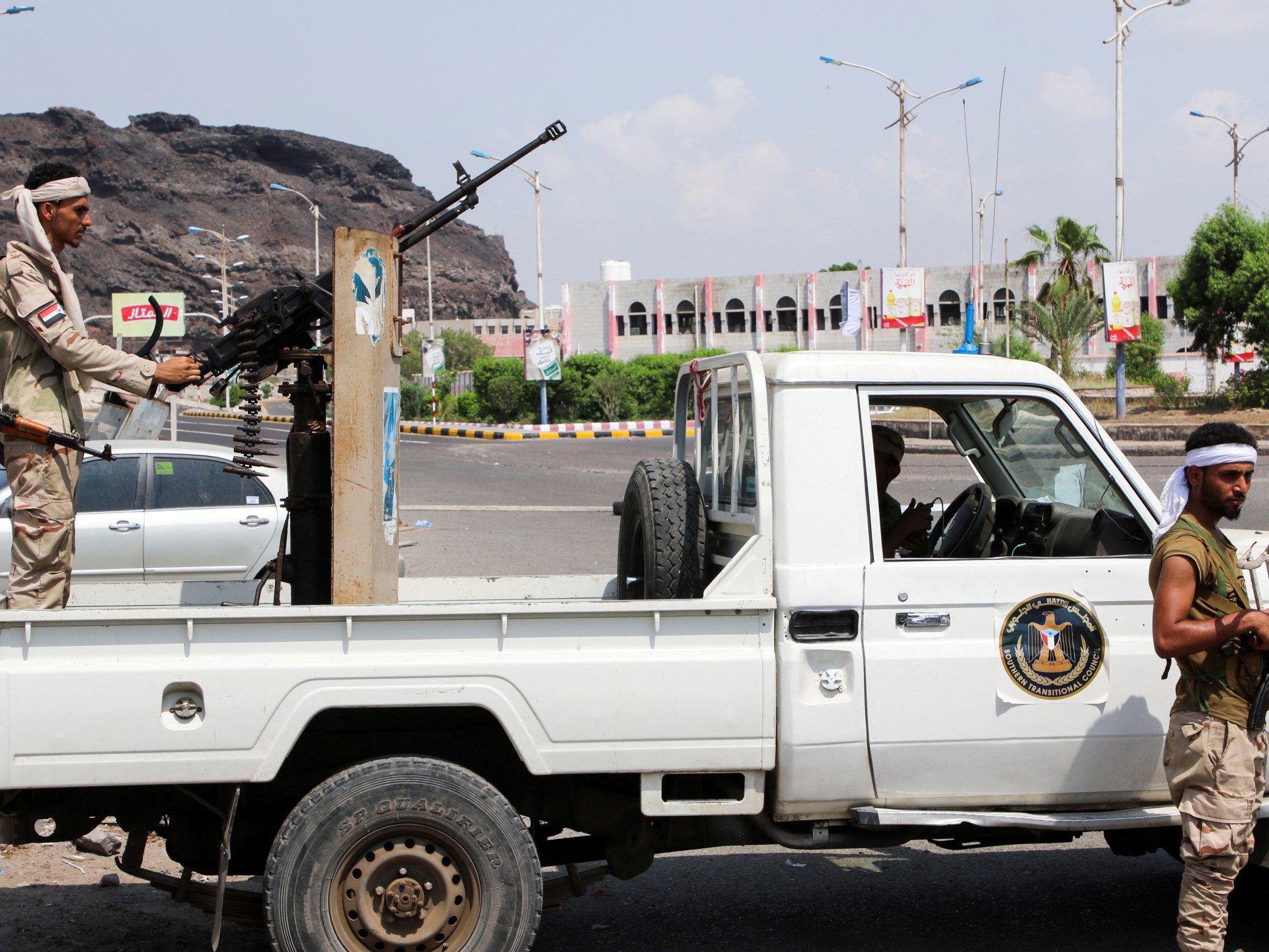 yemeni-president-orders-separatists-to-stop-military-operations