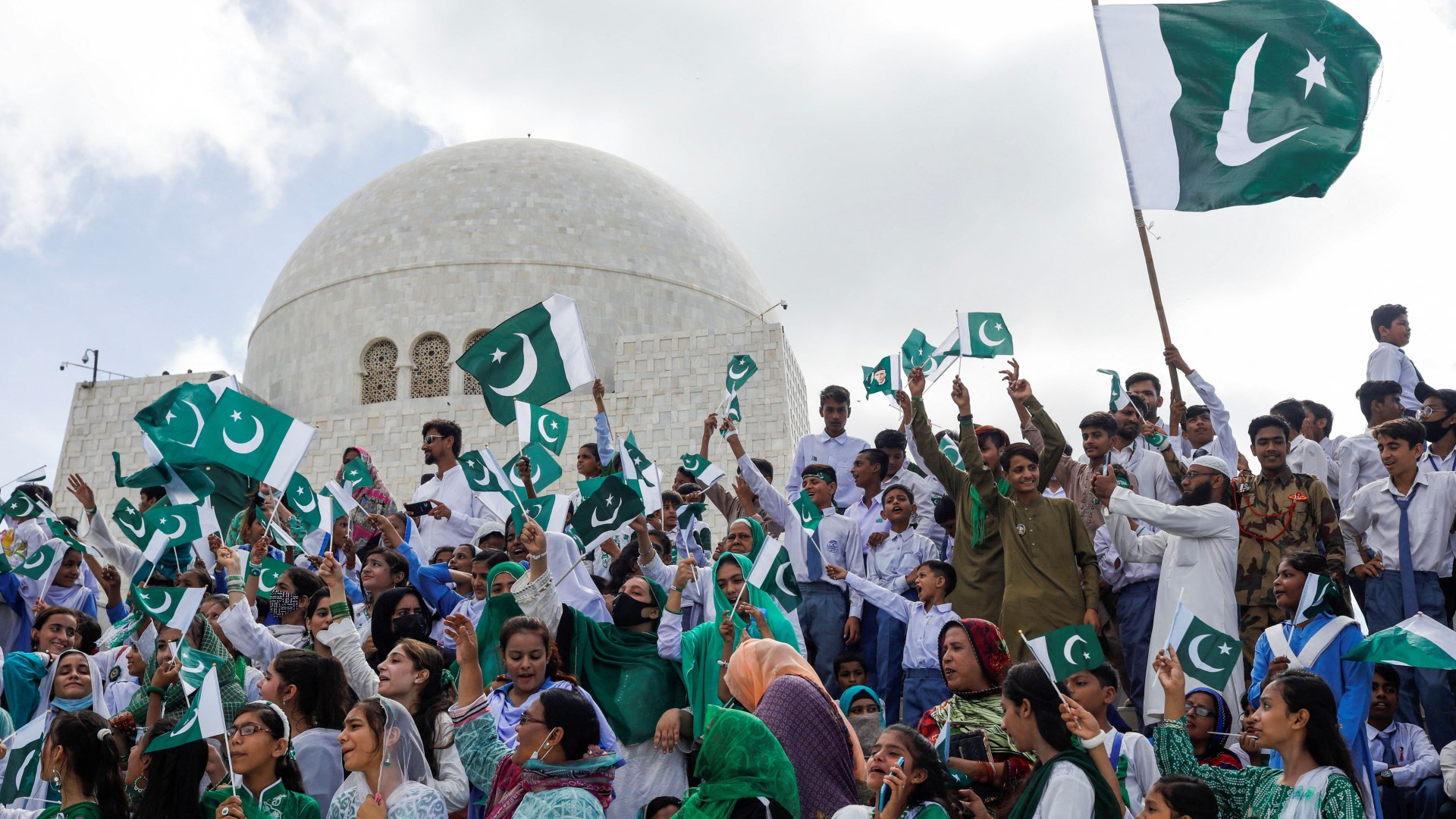 Photos: Pakistan celebrates 75th Independence Day | India-Pakistan  Partition News | Al Jazeera