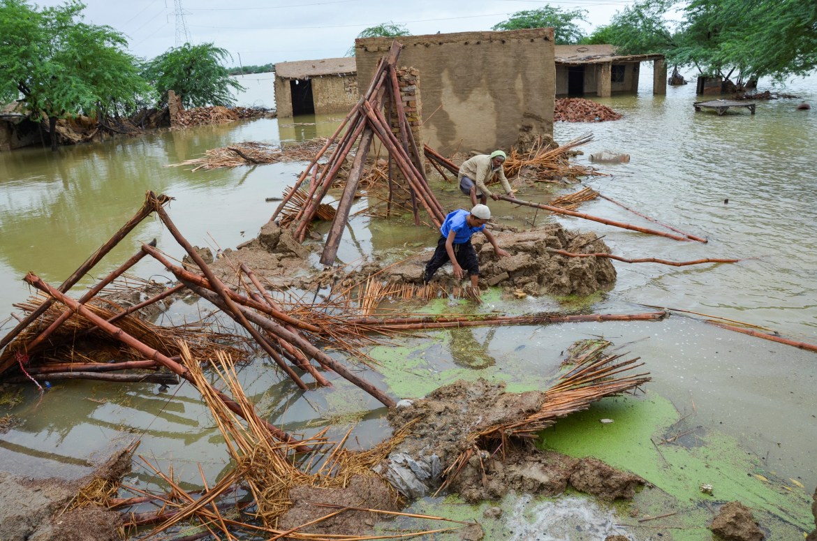 Photos: Pakistan monsoon flooding death toll tops 1,000 | Floods News | Al Jazeera