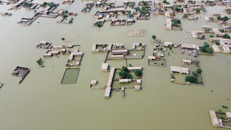 A general view of the submerged houses, following rains and floods during the monsoon season, in Dera Allah Yar, Jafferabad, Pakistan August 30, 2022.