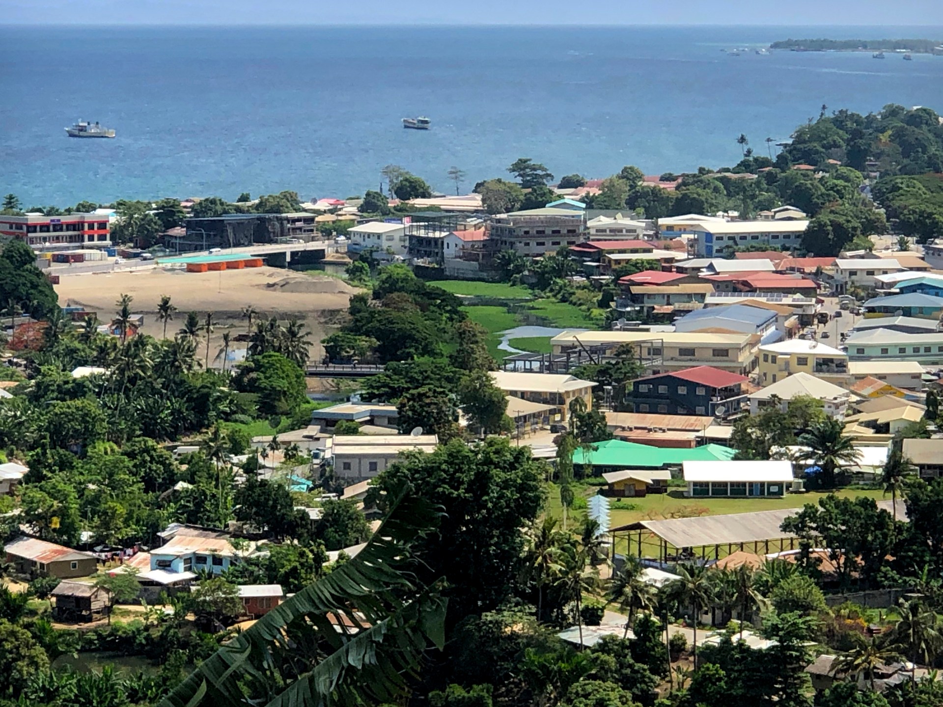 Les Îles Salomon suspendent toutes les visites navales : Ambassade des États-Unis |  Actualités militaires