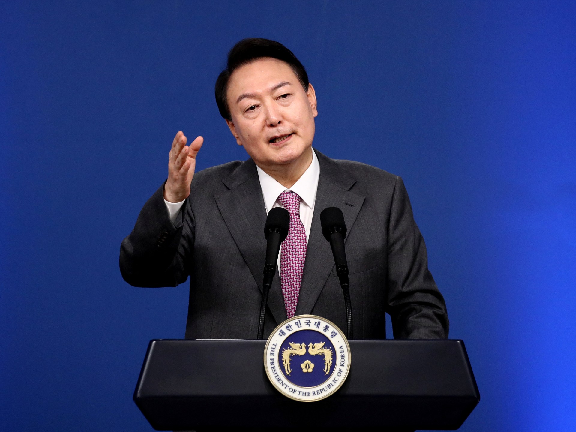 한국의 윤 대통령은 경제적 충격에 대처할 것을 약속 |  비즈니스 및 경제