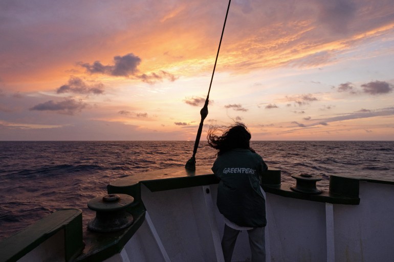 Greenpeace gemisi Arctic Sunrise 