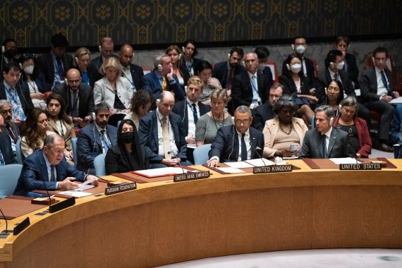 Russian Foreign Minister Sergey Lavrov speaks at the UN Security Council while US Secretary of State Antony Blinken listens.