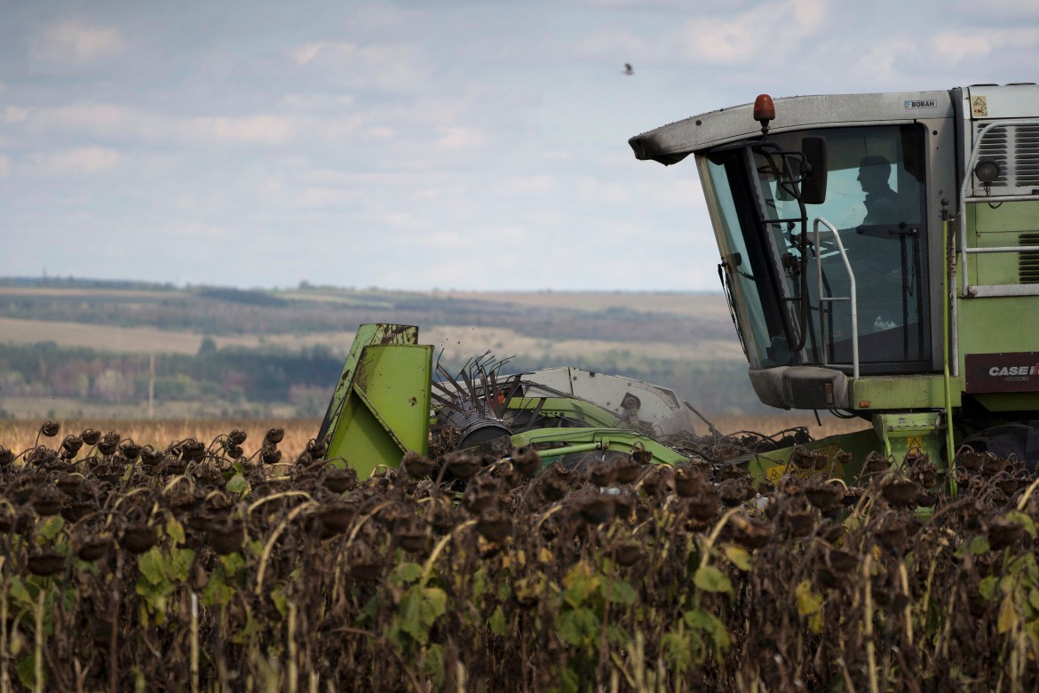 Russia Ukraine War Frontline Farming